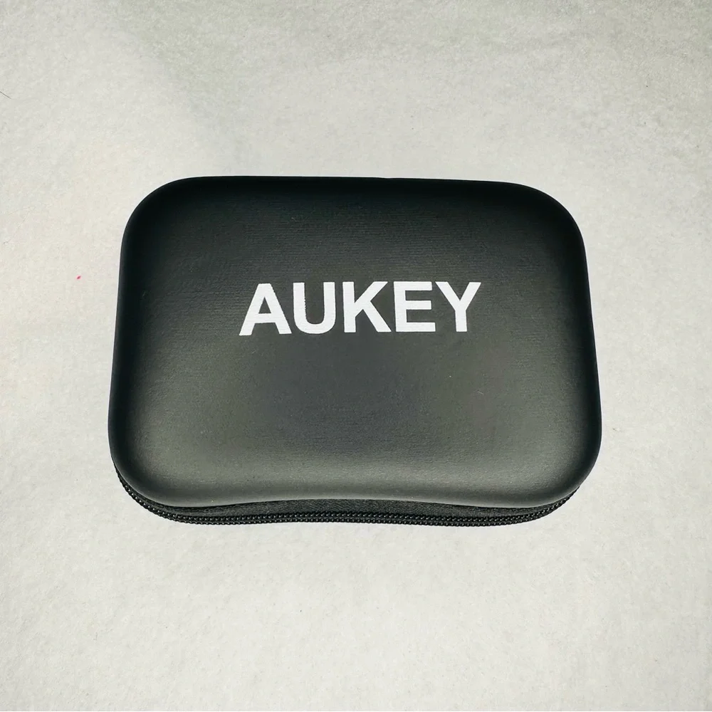 Aukey 2-in-1 lens‎ set for mobile phones